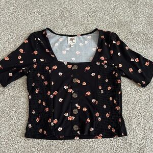 NWOT floral short sleeve crop top